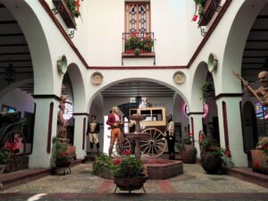 Museo Lara Ronda - patio