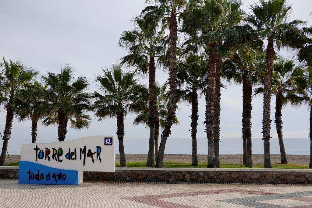 Een zoete viering voor toeristendag in Torre del Mar